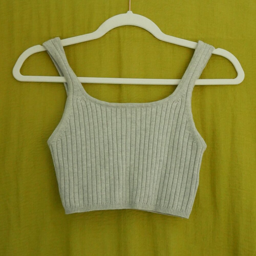 Grey Ribbed Knit Crop Tank Top - Women